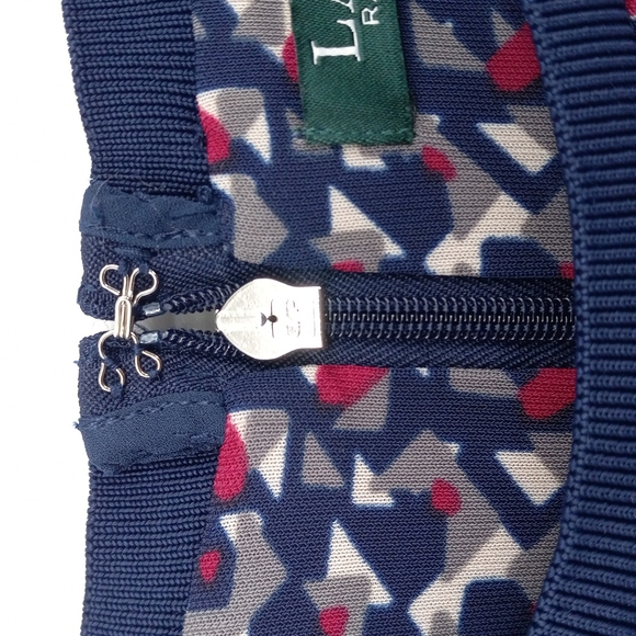 Lauren Ralph Lauren Top Shortsleeve Tee Geometric Print Crewneck Size Small - Picture 6 of 11